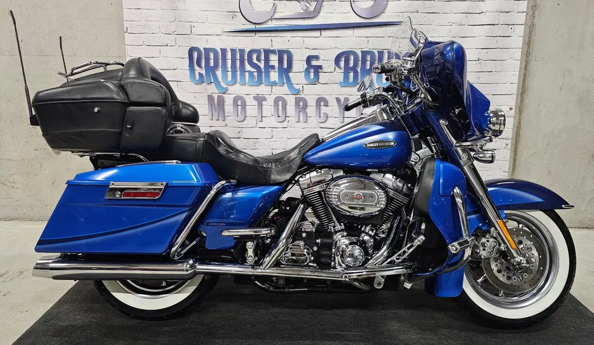 HARLEY DAVIDSON Ultra Classic Electra Glide CVO SE - Image 1