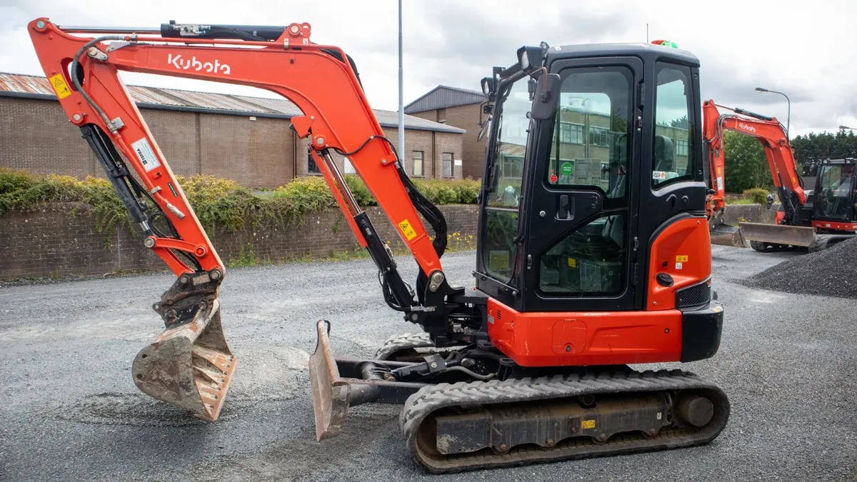 2022 Kubota KX037-4 Mini Digger - Image 4