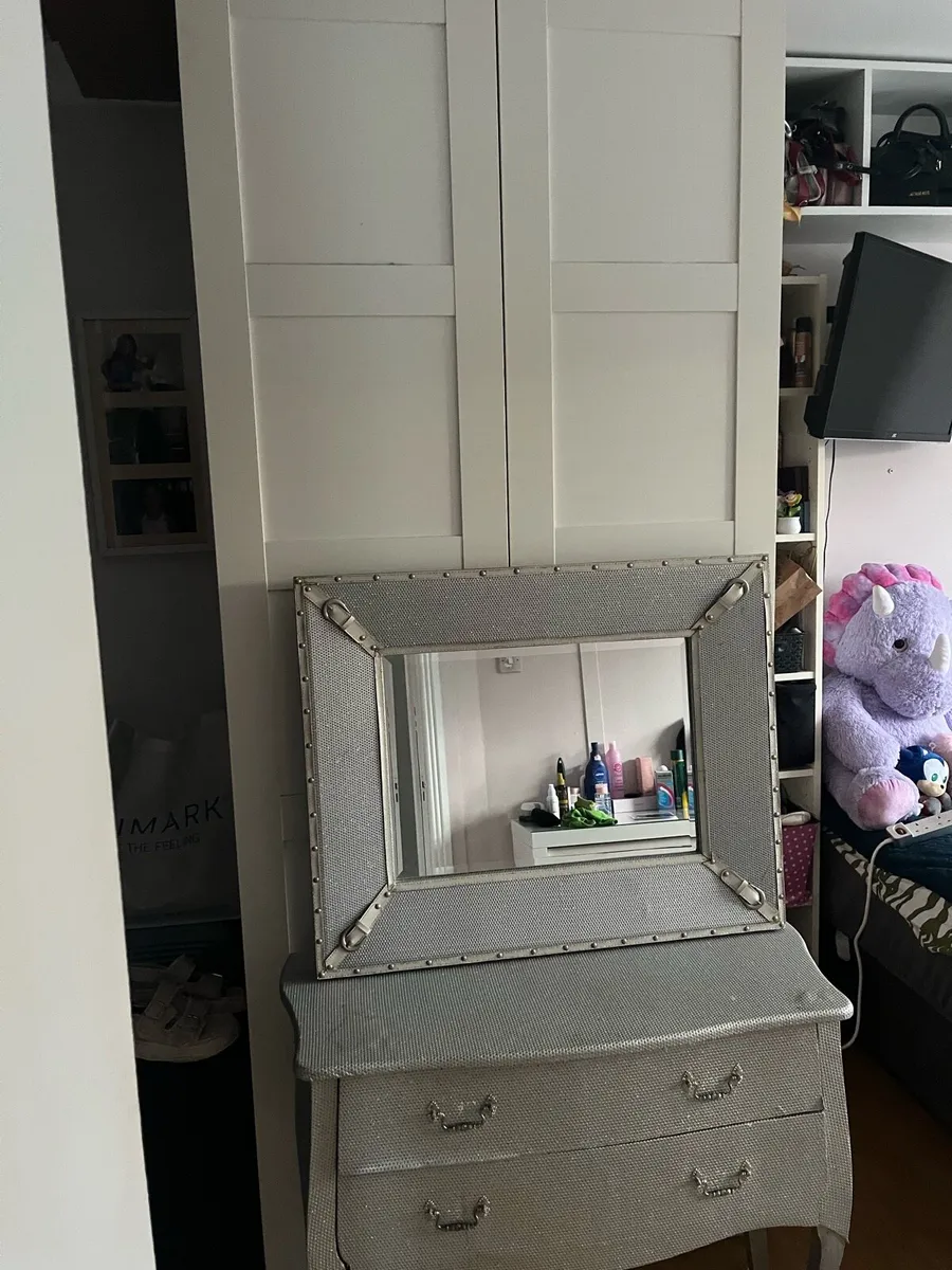Dressing table and mirror - Image 4