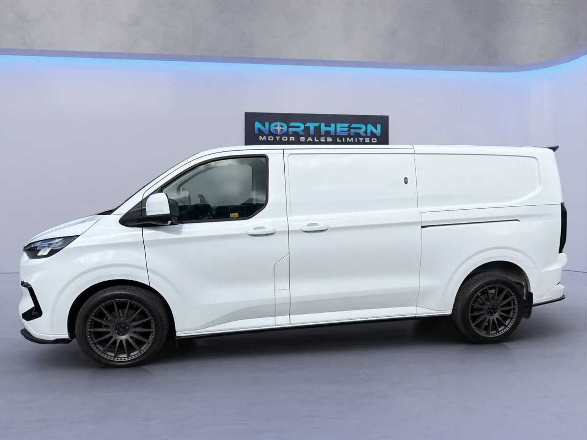 2024 Ford Transit Custom Limited L2 - Image 4