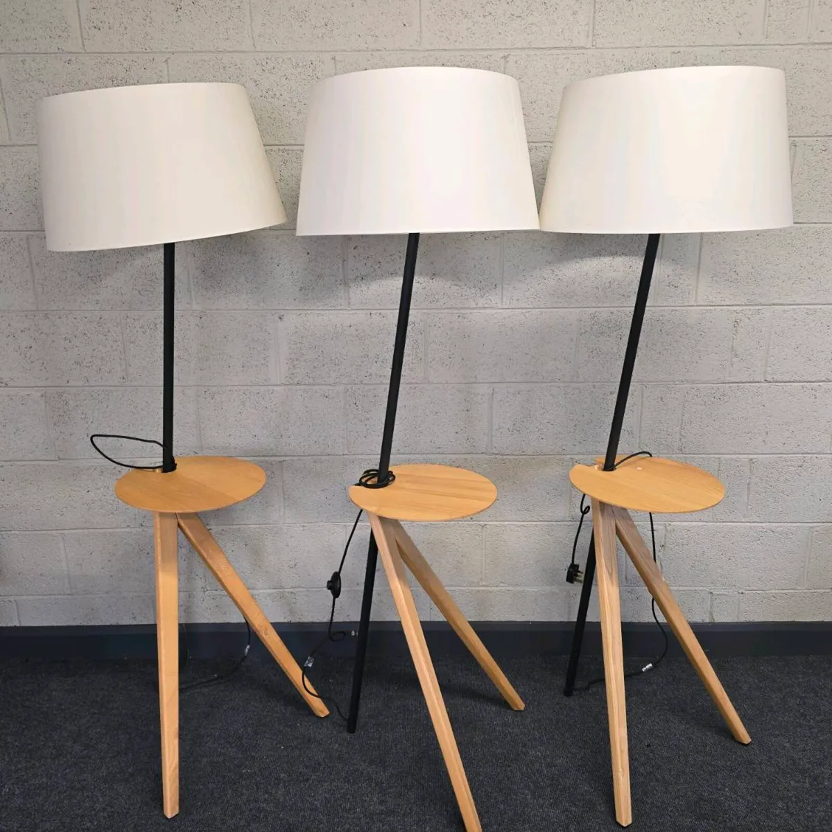 3 tall lamps