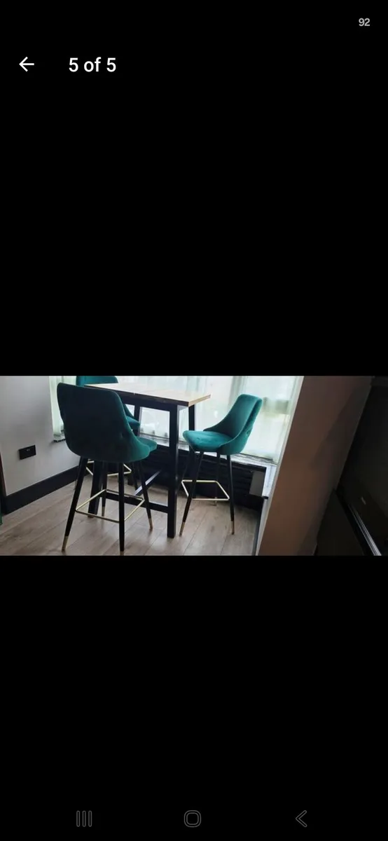 Wooden bar table and 3 bar chairs - Image 4