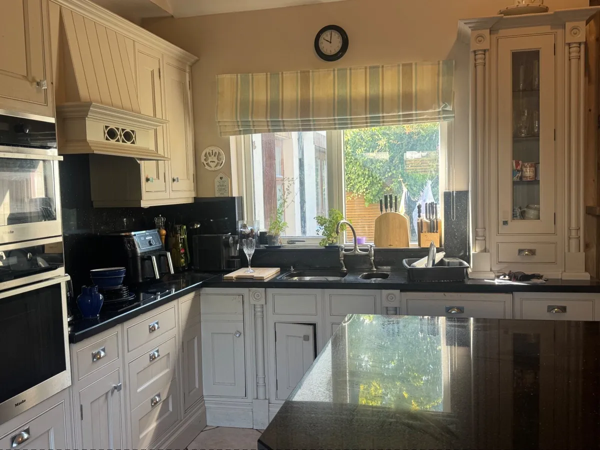 Kitchen - Image 3