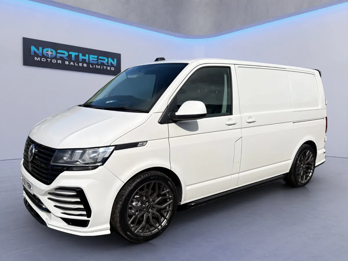 2021 Volkswagen Transporter SWB - Image 3