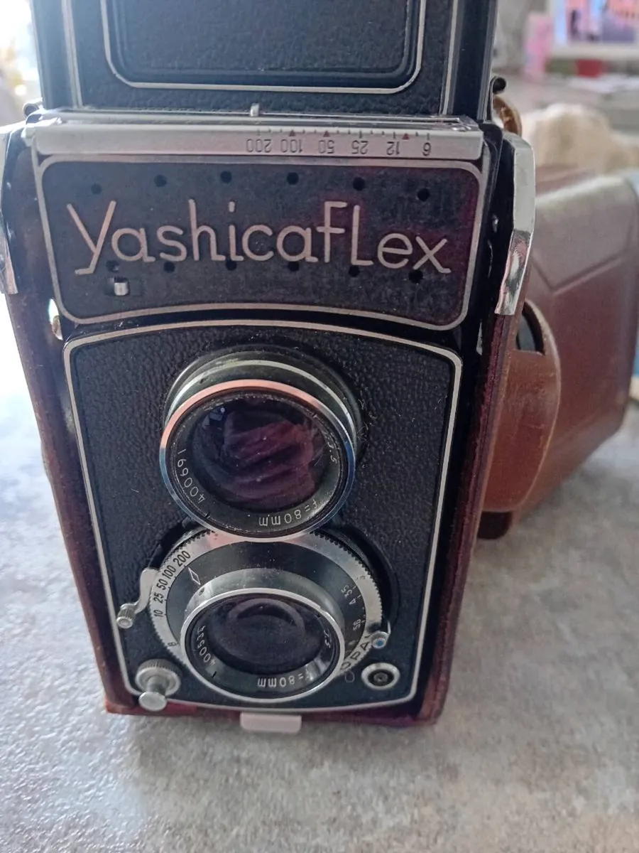 Yashicaflex Camera - Image 1