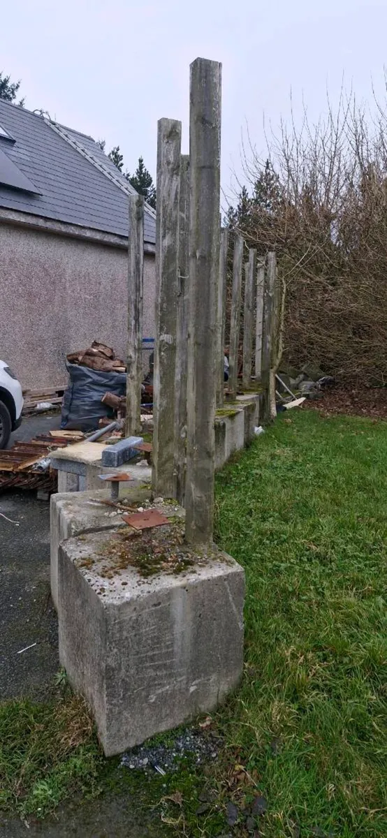 Concrete blocks for hoarfing - Image 2