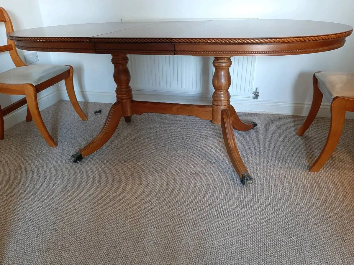 Dining room table & chair's - Image 3