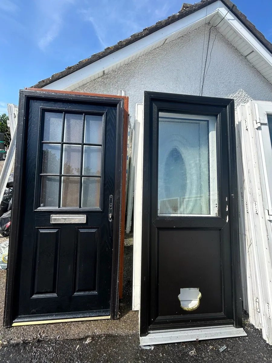 PVC door - Image 2