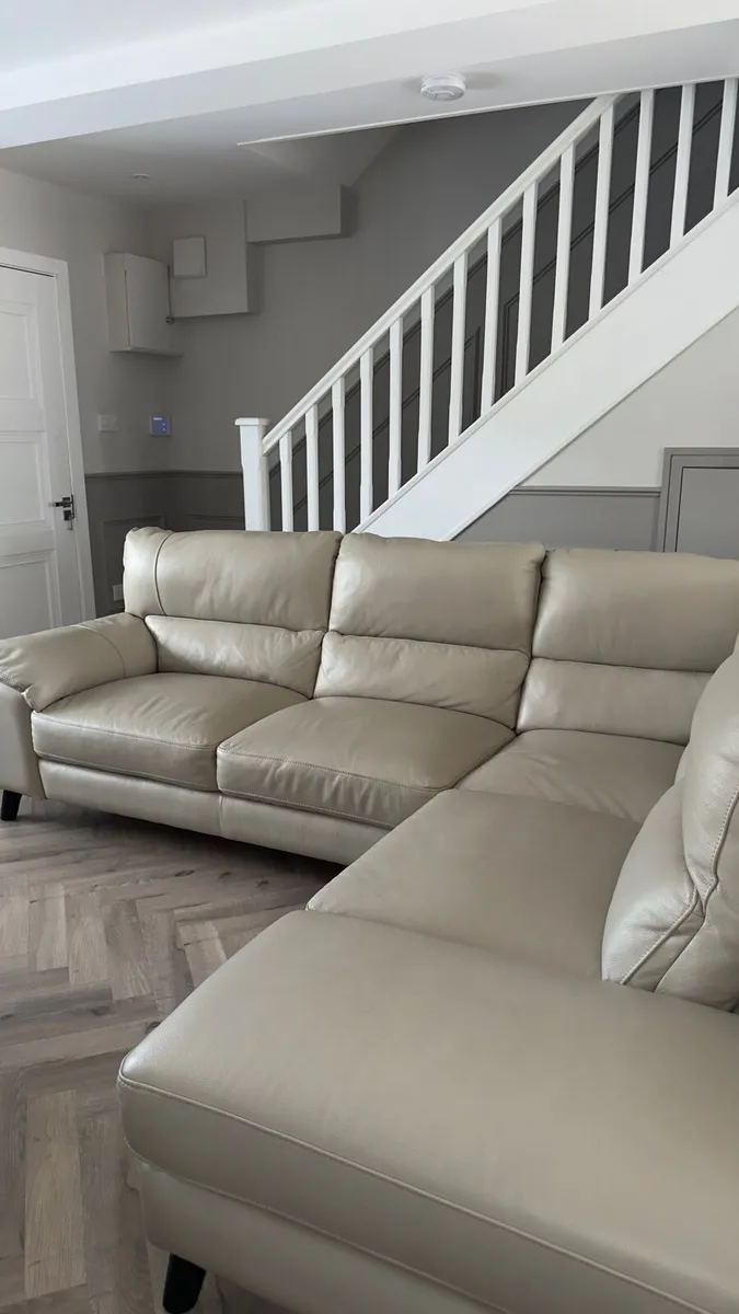 EZ living L shape sofa & arm chair - Image 4