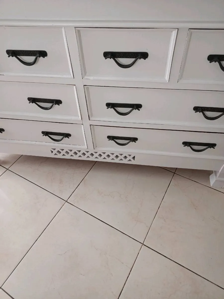 Chest of drawers - Image 4