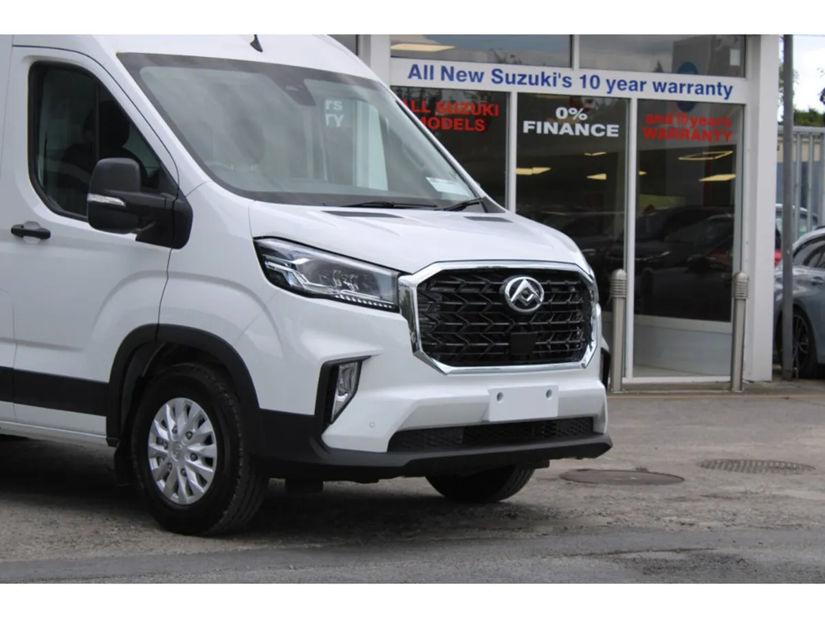 Maxus DELIVER 9 LUX 2.0 Diesel + 5 Year Warranty - Image 2