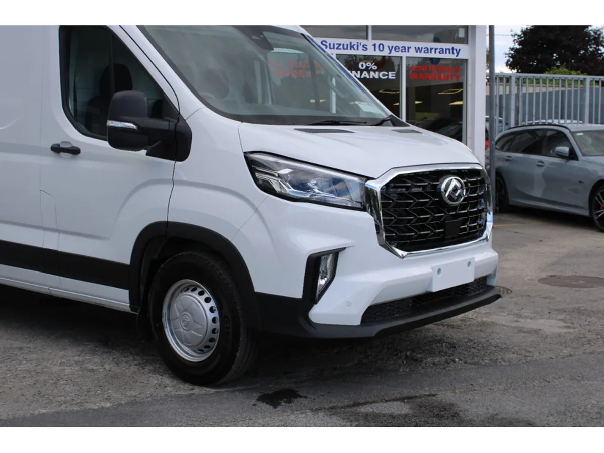 Maxus DELIVER 9 Deliver 9 Base 2.0 Diesel + 5 Year - Image 3