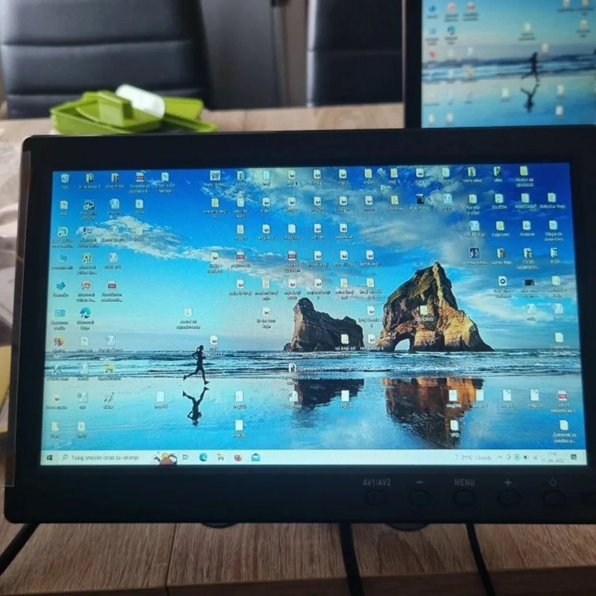 10 inch monitor for PC, laptop, CCTV, Raspberry PI - Image 3