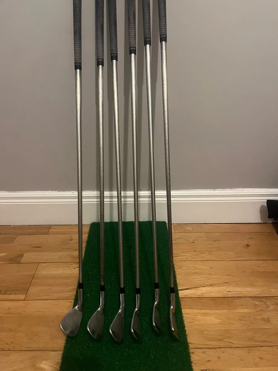Titleist 620 forged mb/cb combo set 4-9 - Image 1