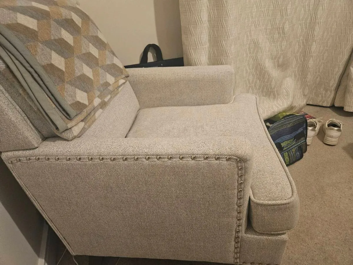 Chair - Image 2