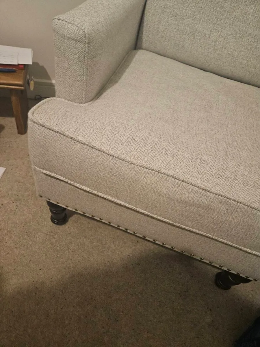 Chair - Image 4