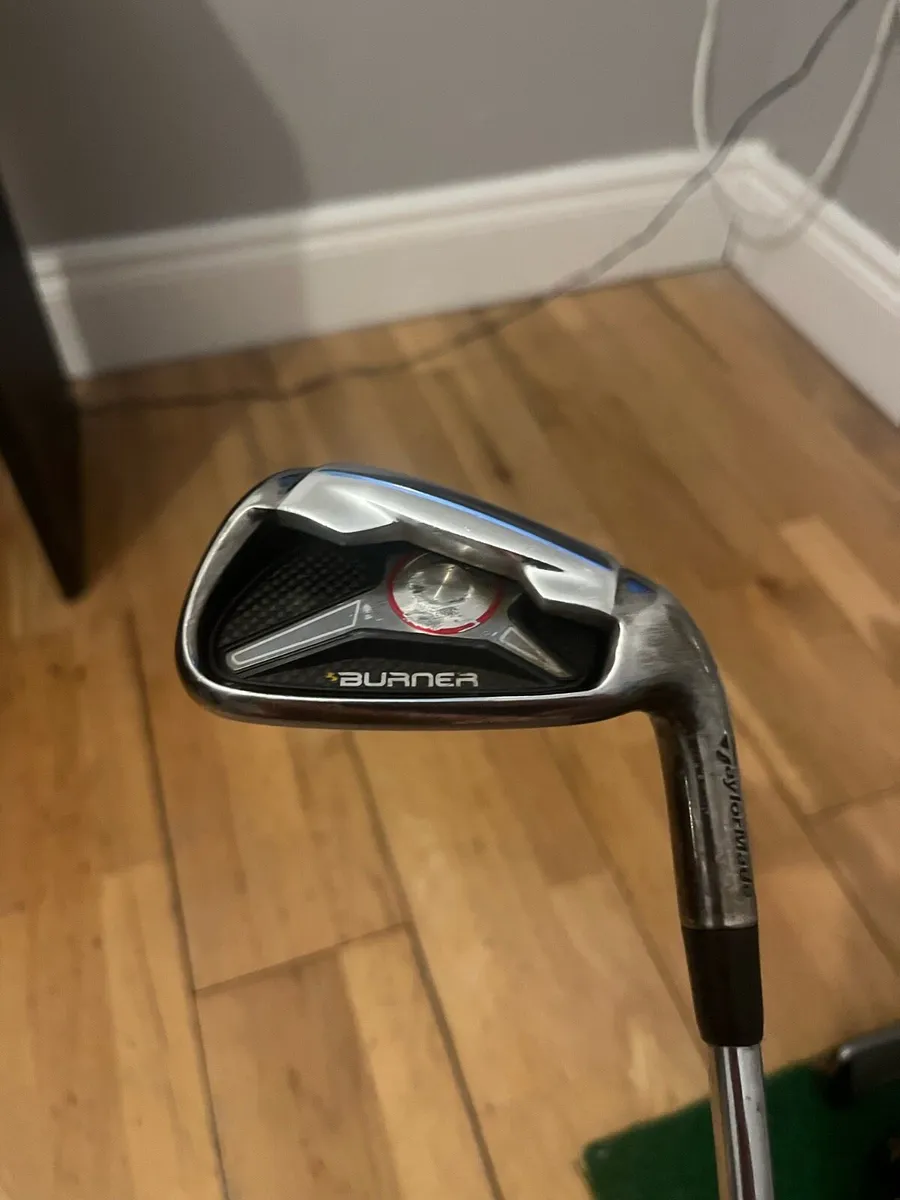 Taylormade burner irons 4-pw - Image 2