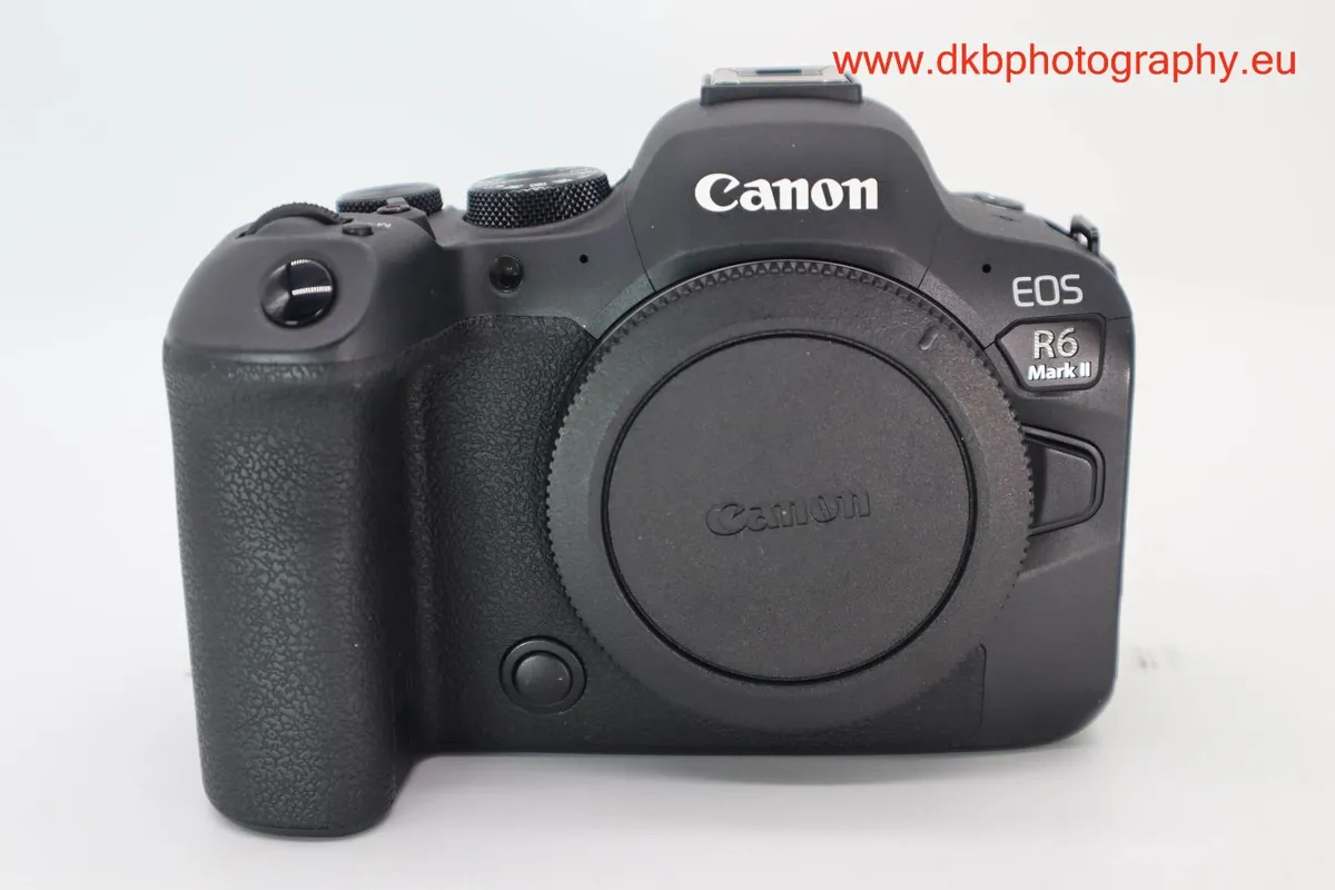 CANON EOS R6 Mark II MIRRORLESS CAMERA #0612 - Image 3