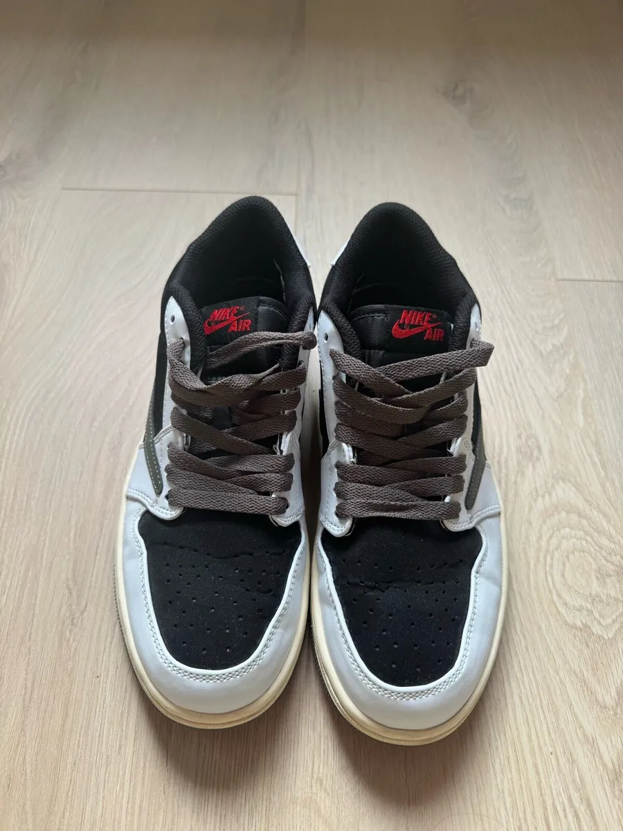 Nike Air Jordan x Travis Scott - Image 3