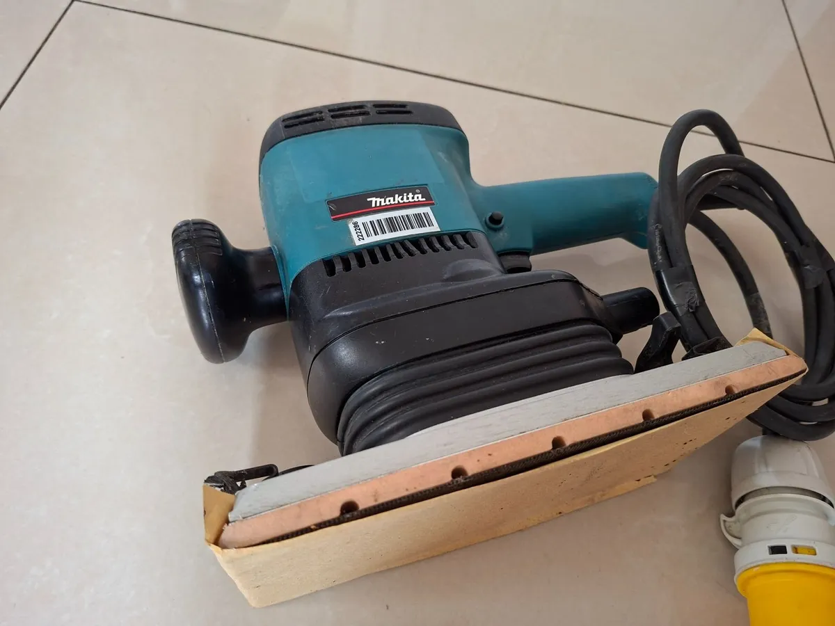 Makita 9046 Orbital Sander 110v - Image 3