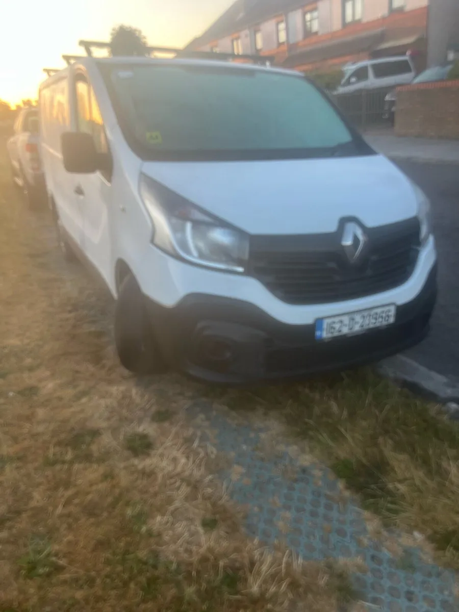 Renault traffic - Image 2