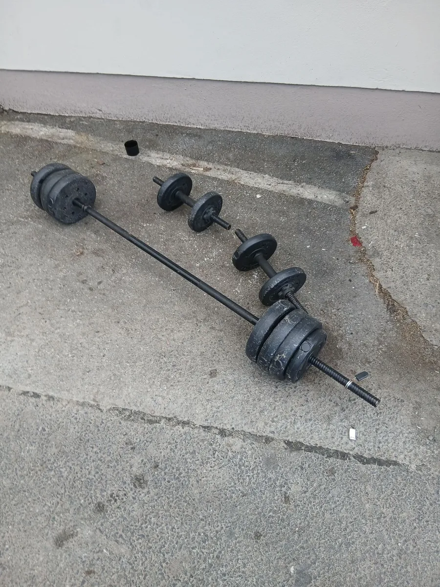 Sat of weights in great condition price too sell - Image 3