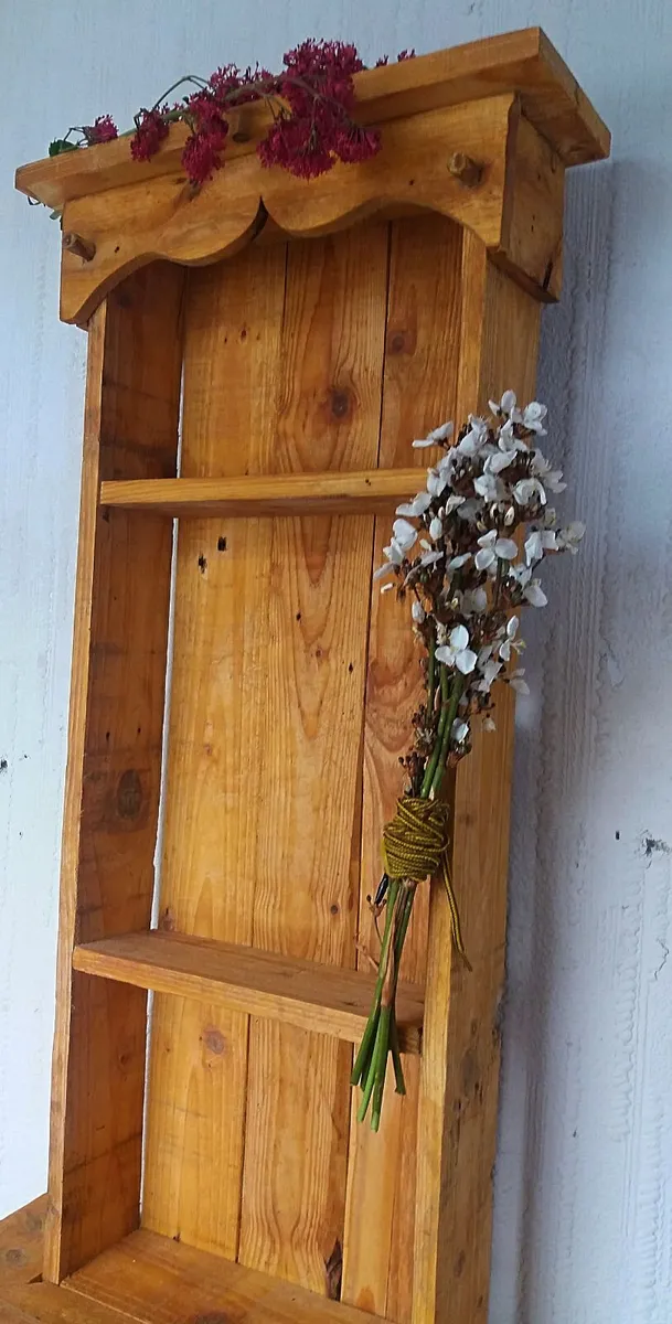 NEW Rustic floating shelf / display / storage - Image 3