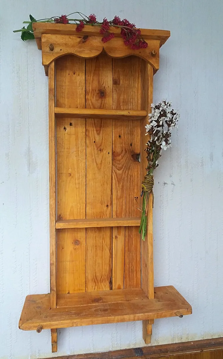 NEW Rustic floating shelf / display / storage - Image 4
