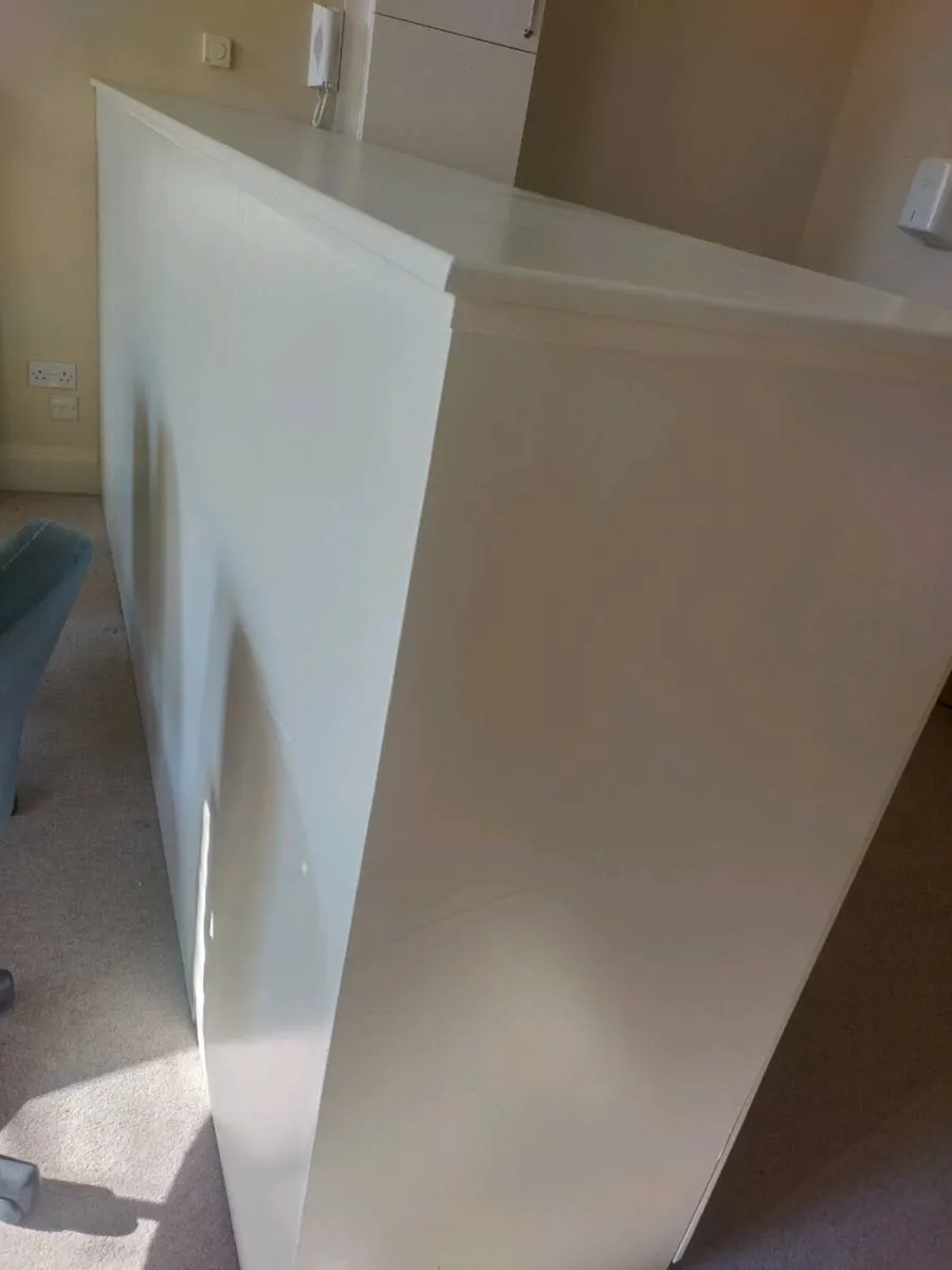 Desk unit - Image 2
