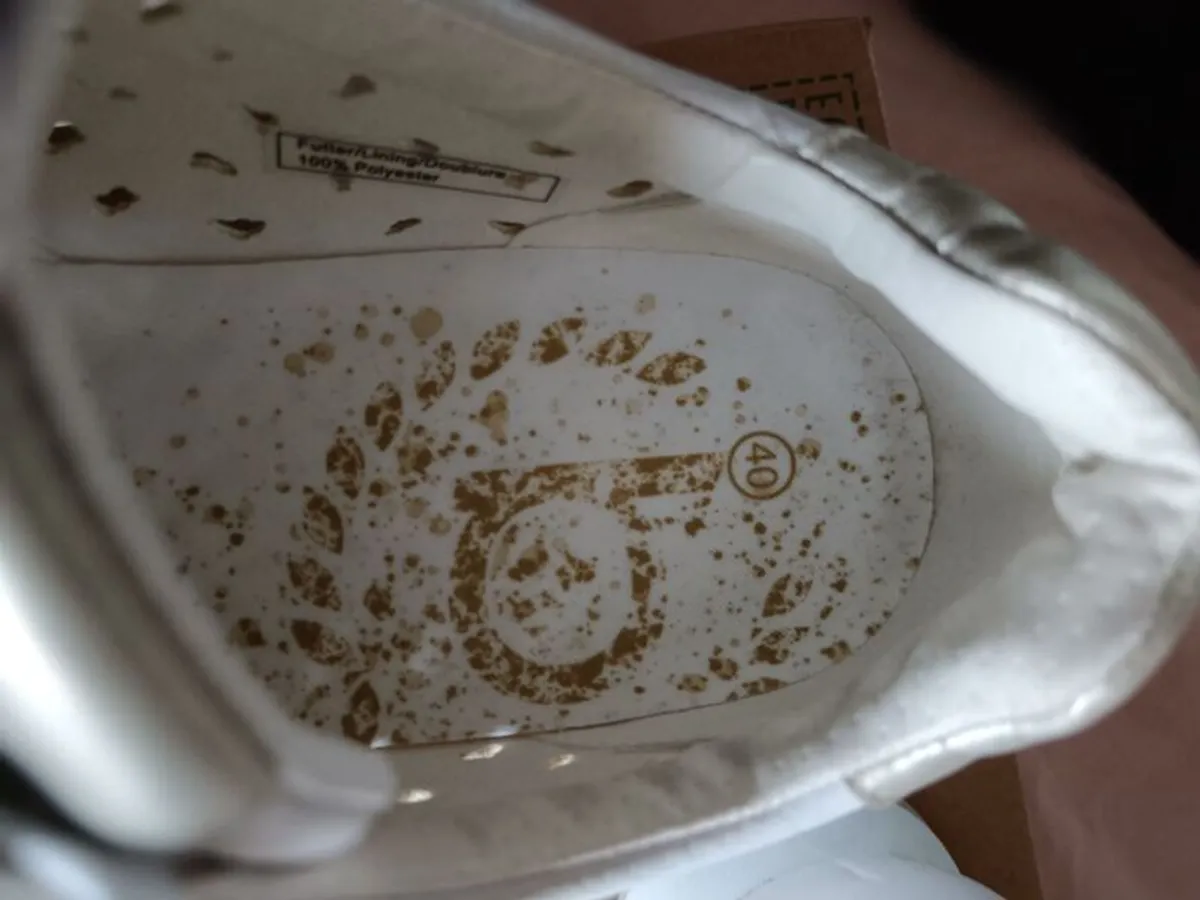 ladies trainers - Image 3