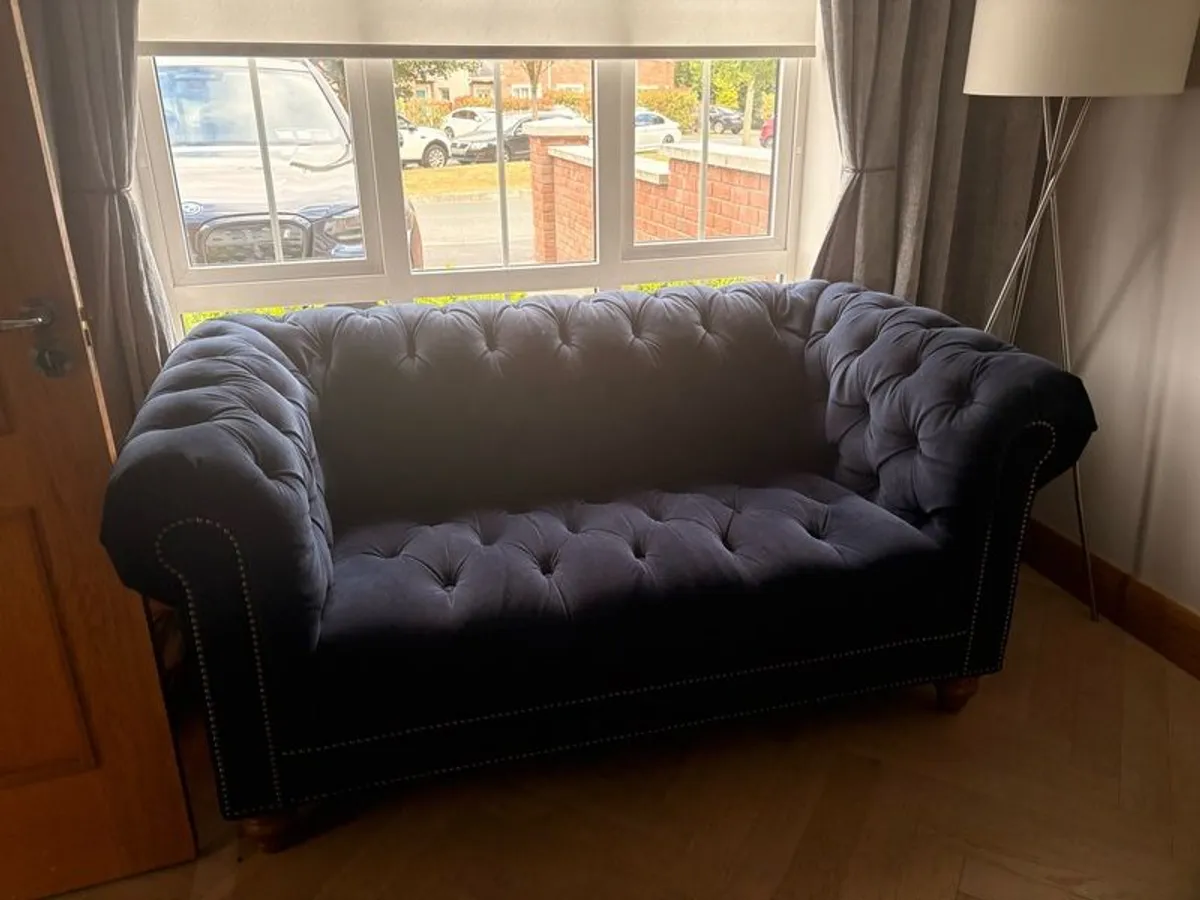 sofa - Image 1