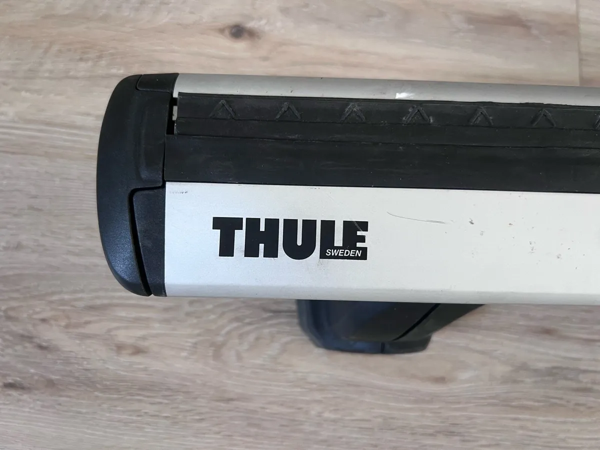 Thule BMW aero bars roof rack - Image 2