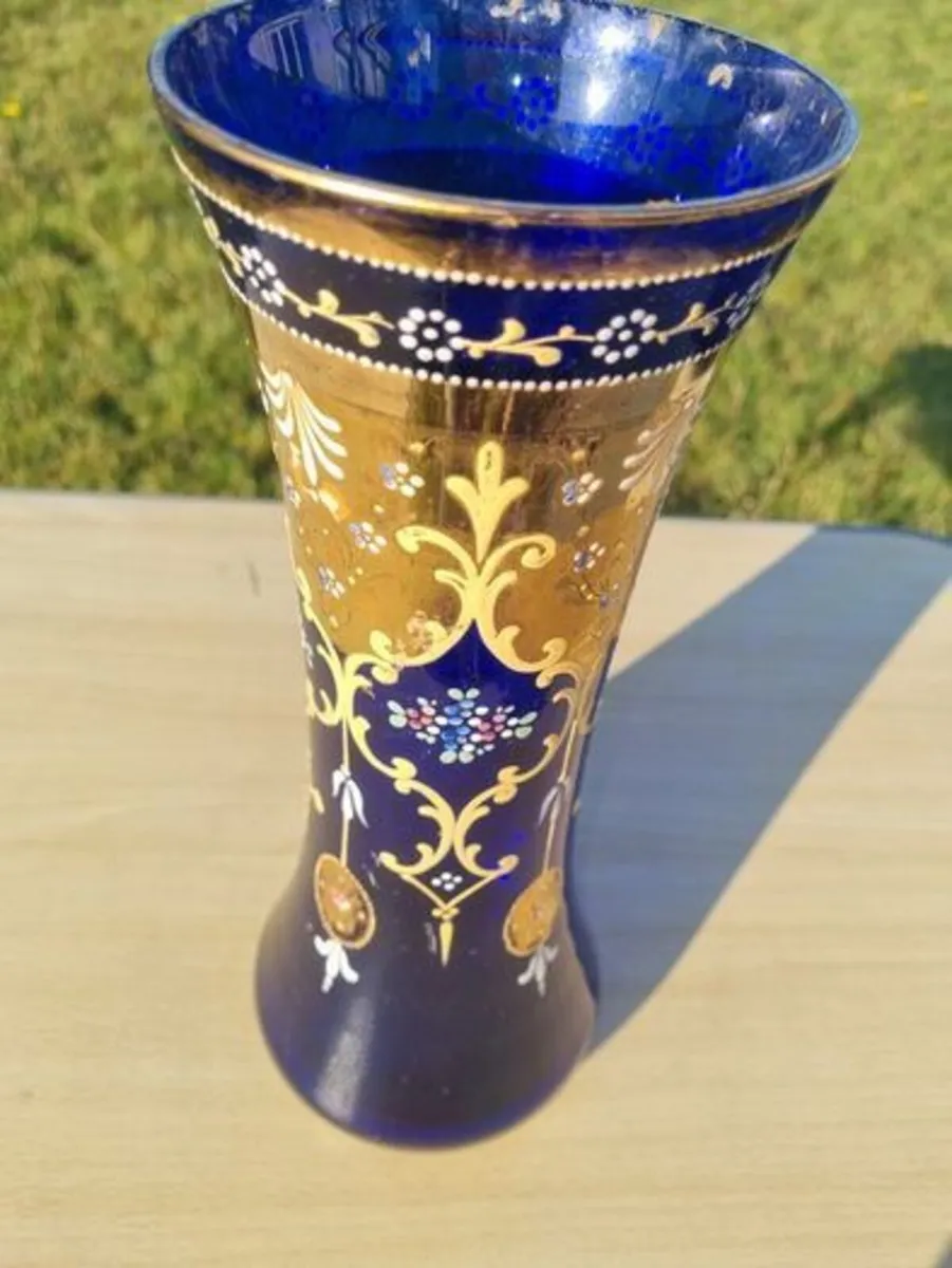 Large Bohemian glass vase in Art Nouveau style - Image 2