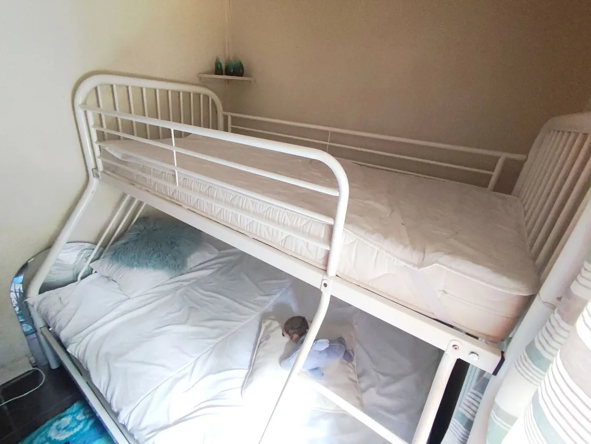 Metal bunk bed (double & single) nr Abbeyfeale - Image 2