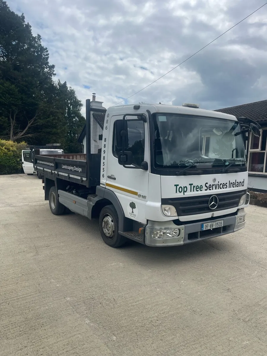 Mercedes 816 Tipper - Image 3