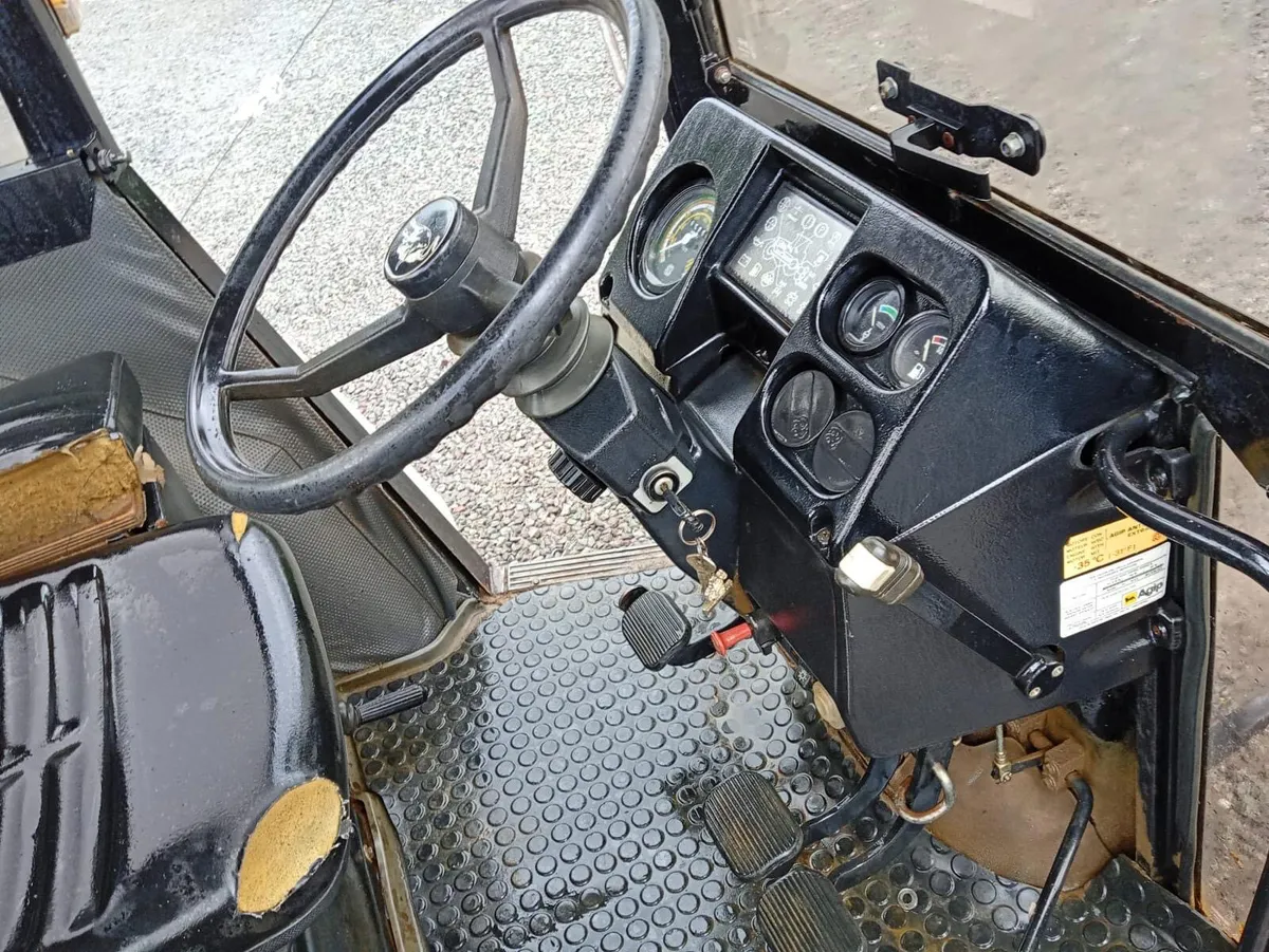 Lamborghini 105/874-90 Cab - Image 3