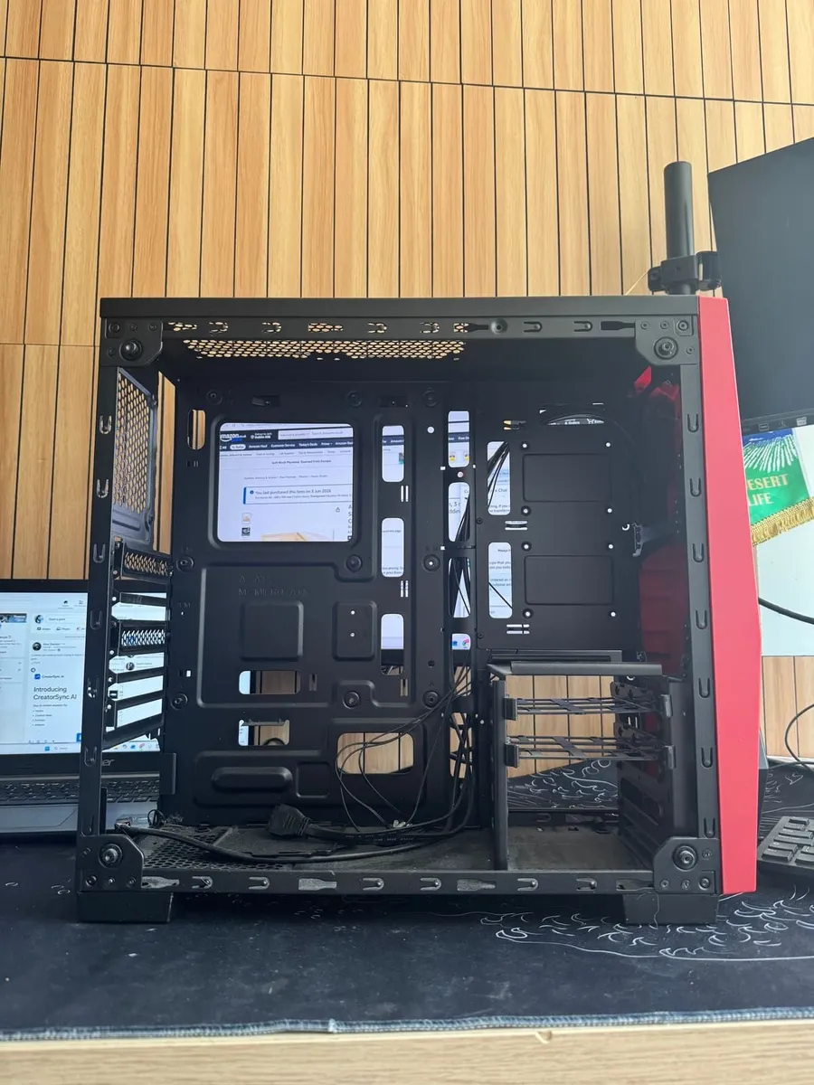 Corsair PC CASE - Image 3