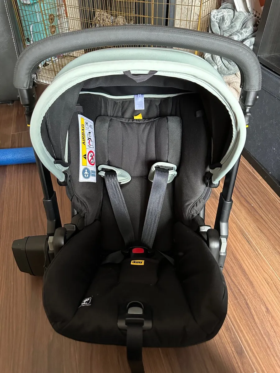 Doona X carseat - Image 4