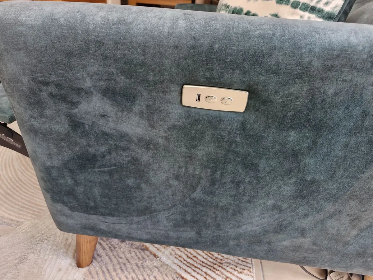 Sofa and love seat - Image 2