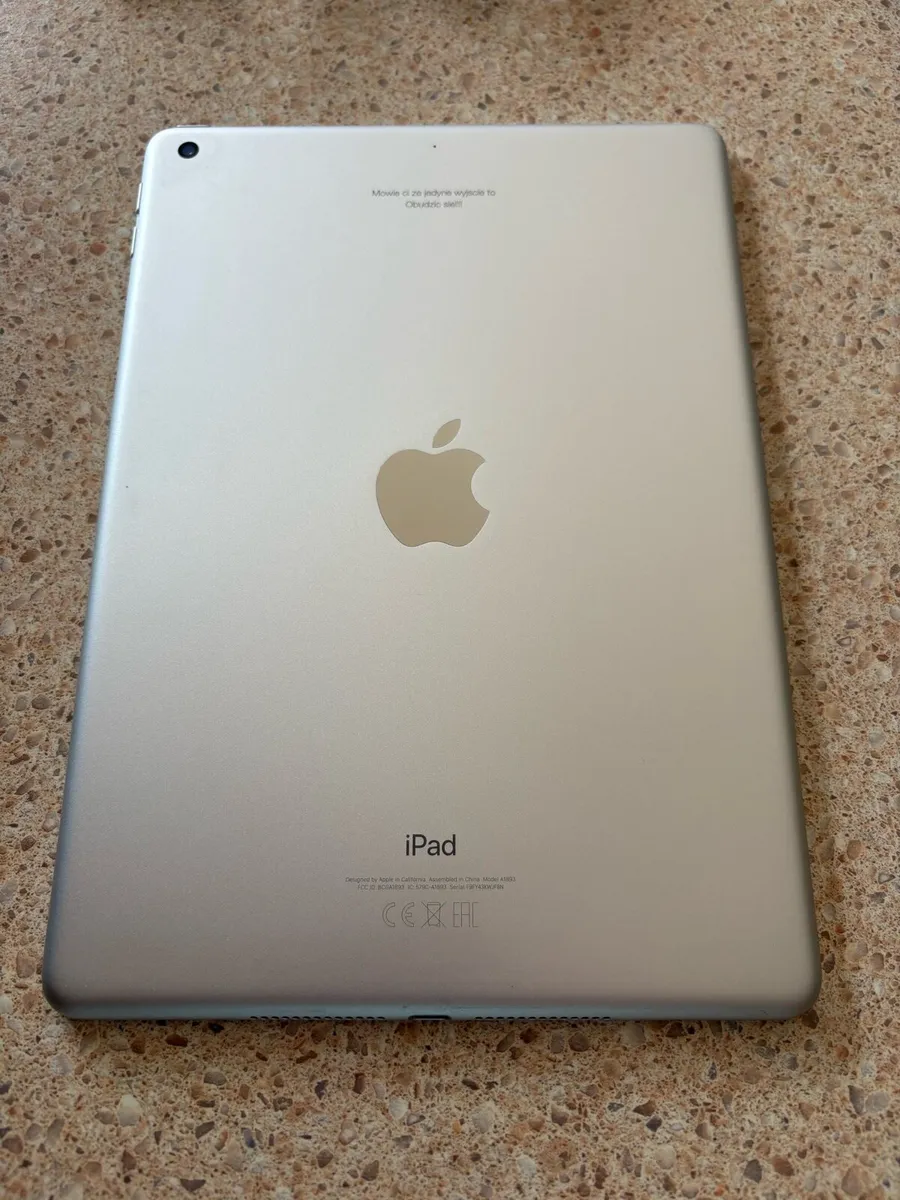 Apple iPad 6th generation 2018 - Image 2