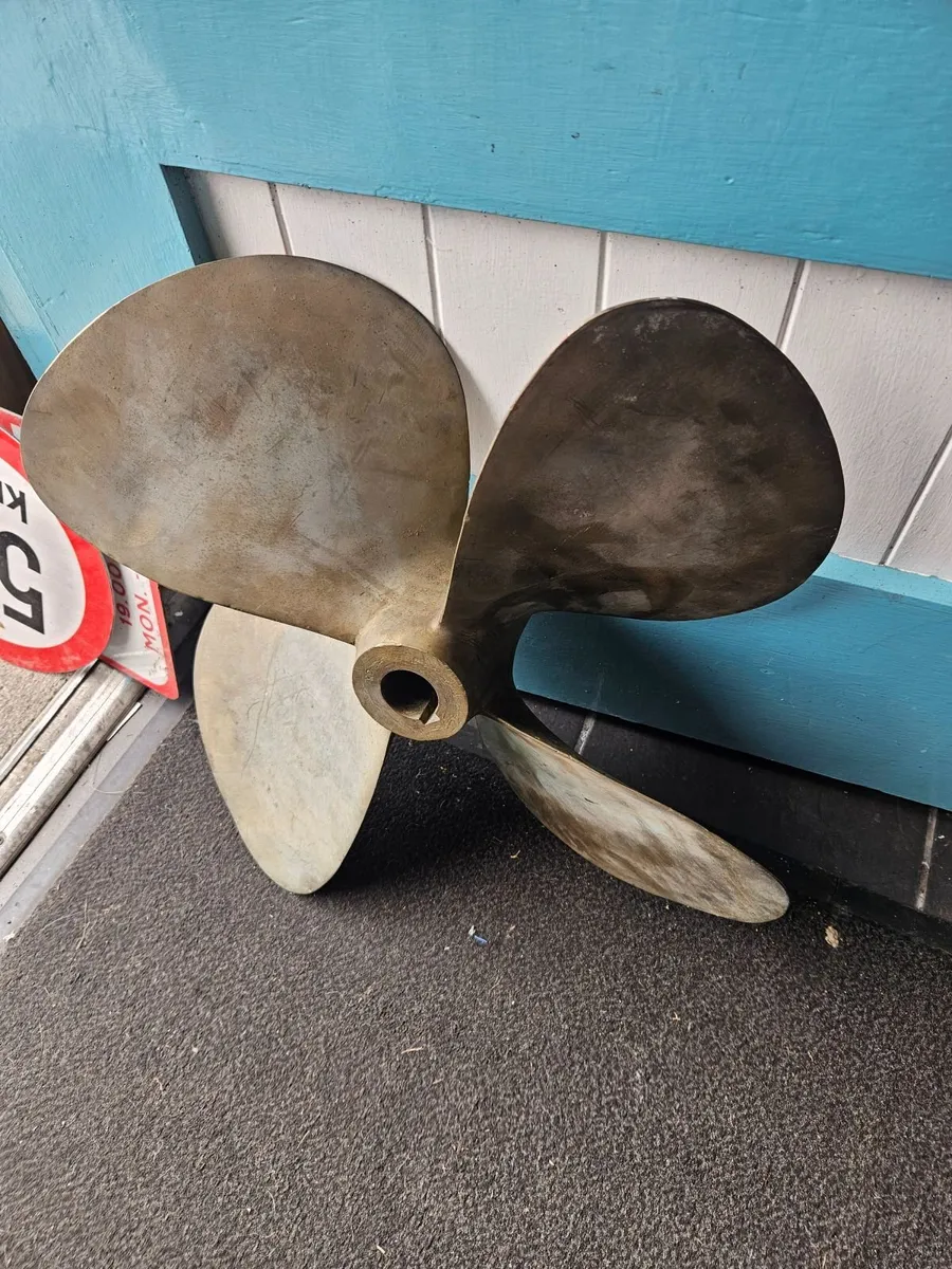 Brass Boat Propeller - Image 3