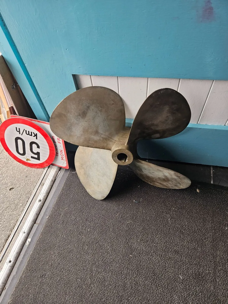 Brass Boat Propeller - Image 1