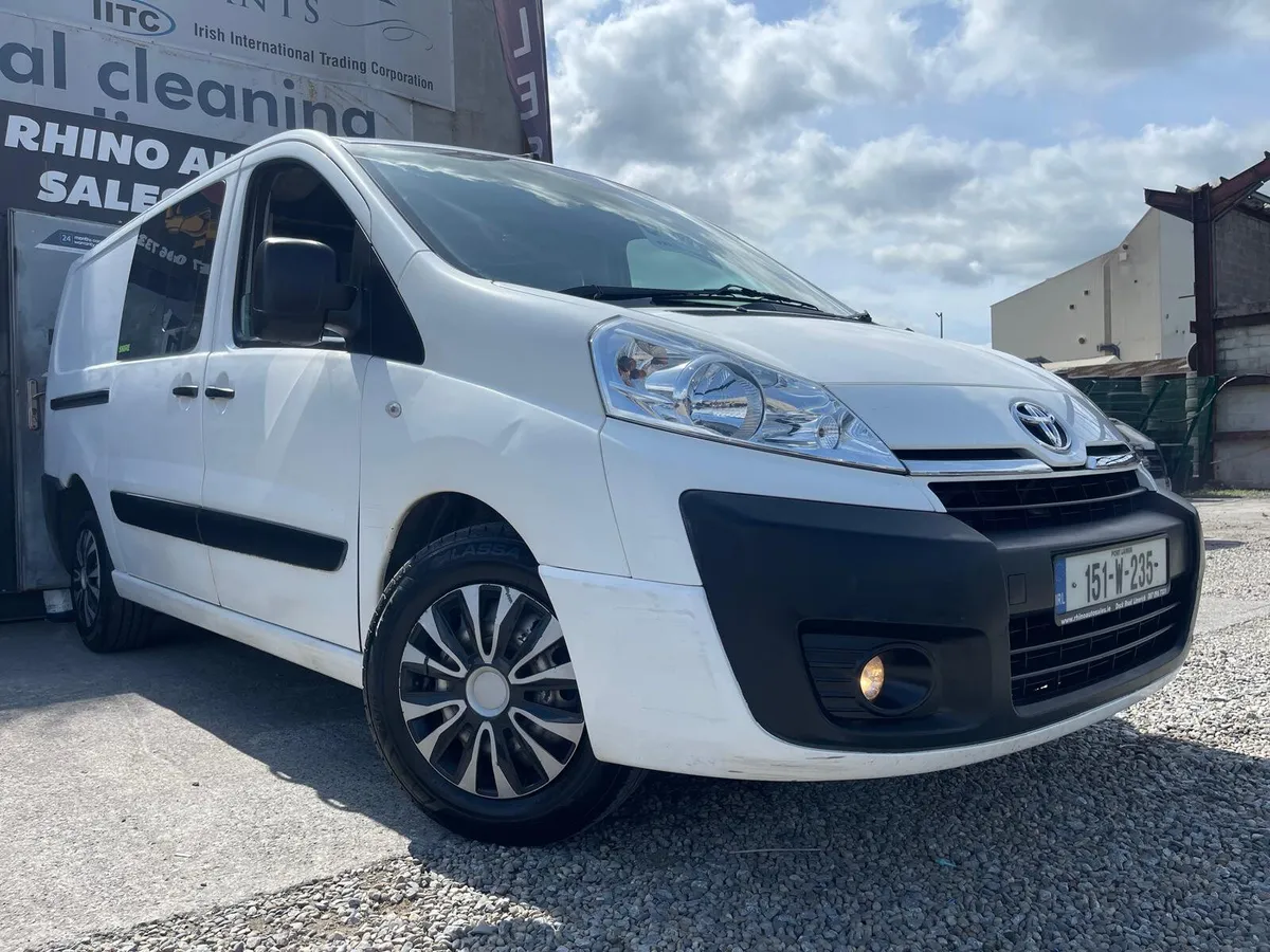 🦏 Toyota Proace crew cab.6 seats 2015 🦏 - Image 1