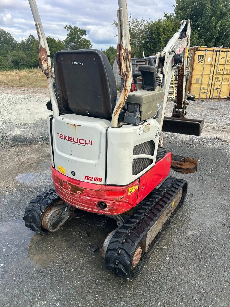 Digger Takeuchi TB210R - Image 3