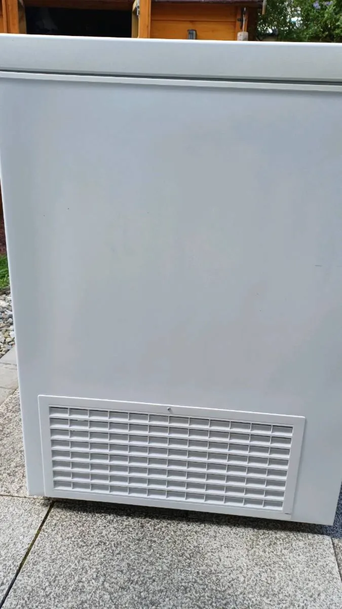 Whirlpool Space Max Freezer - Image 3