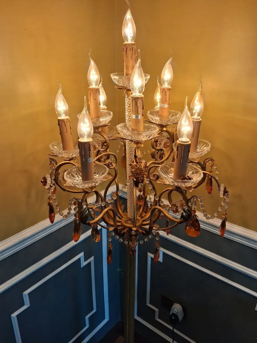 6 foot free standing lamp - Image 3