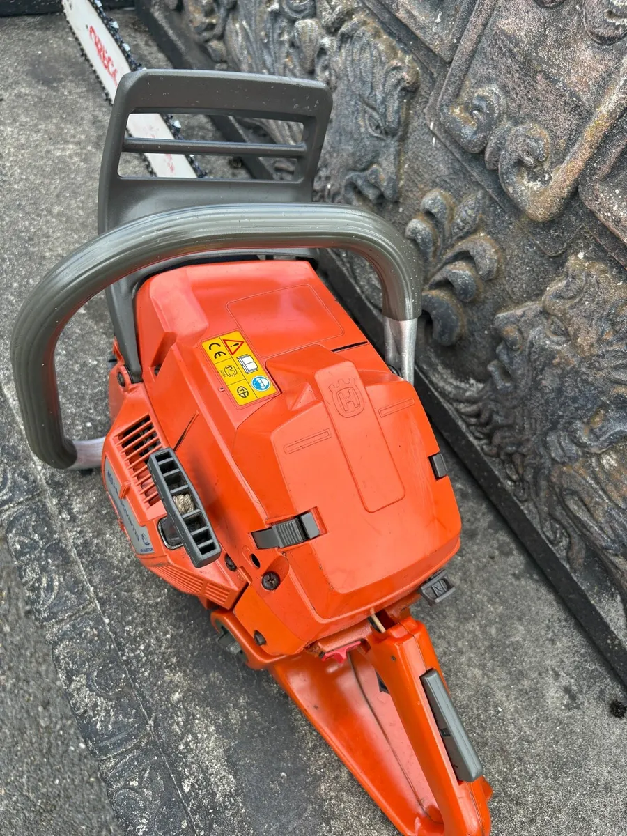Husqvarna chainsaw - Image 4