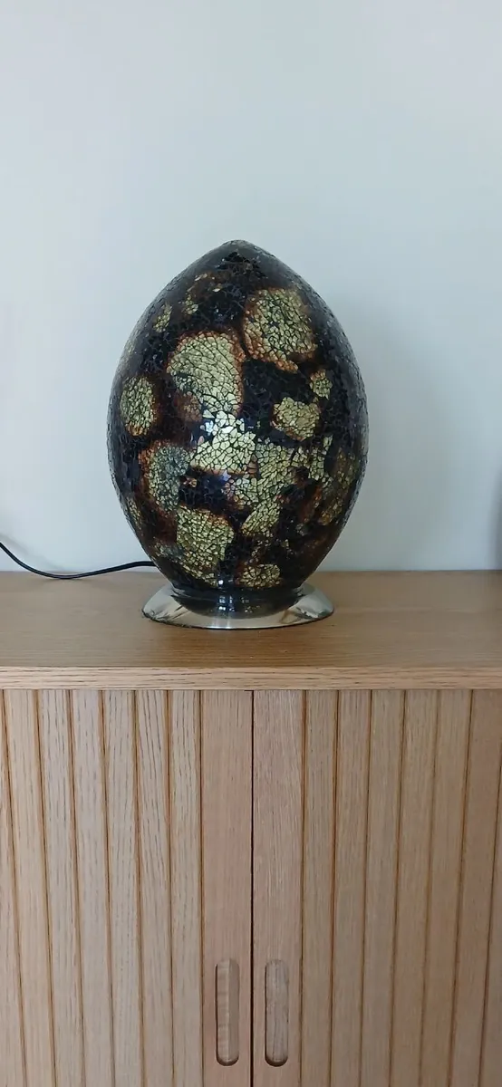 Mosaic Glass Egg Shape Lamp - Image 2