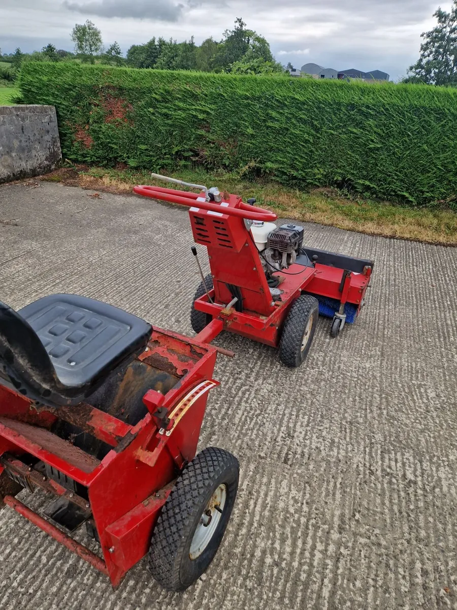 Power brush sweeper - Image 2