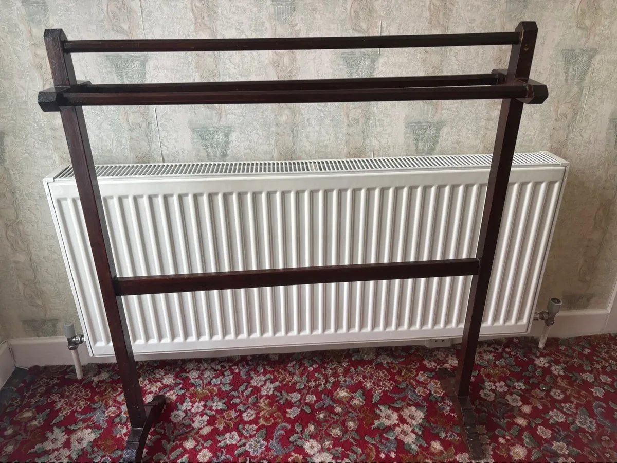Towel rail - Image 3